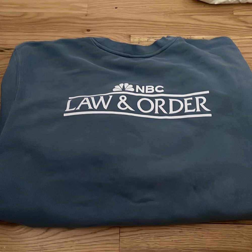 LAW AND ORDER SWEATSHIRT